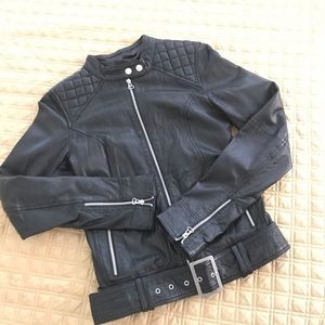 Zara genuine leather jacket small black